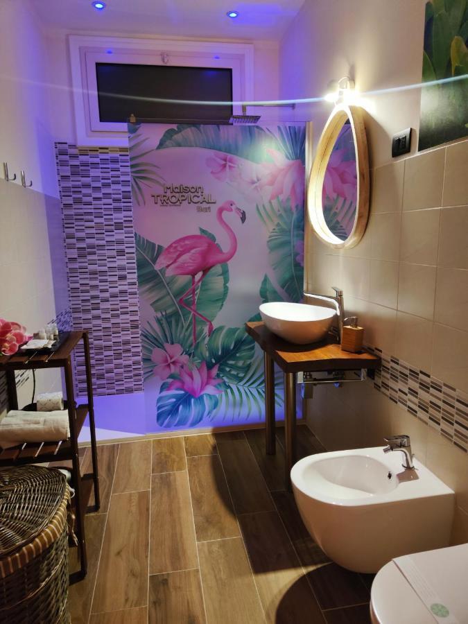 Suite Maison Tropical - Luxury Apartment In Bari Exteriör bild